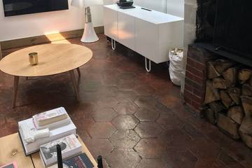 Gîte pour 15 personnes, avec jardin et jacuzzi à Briollay