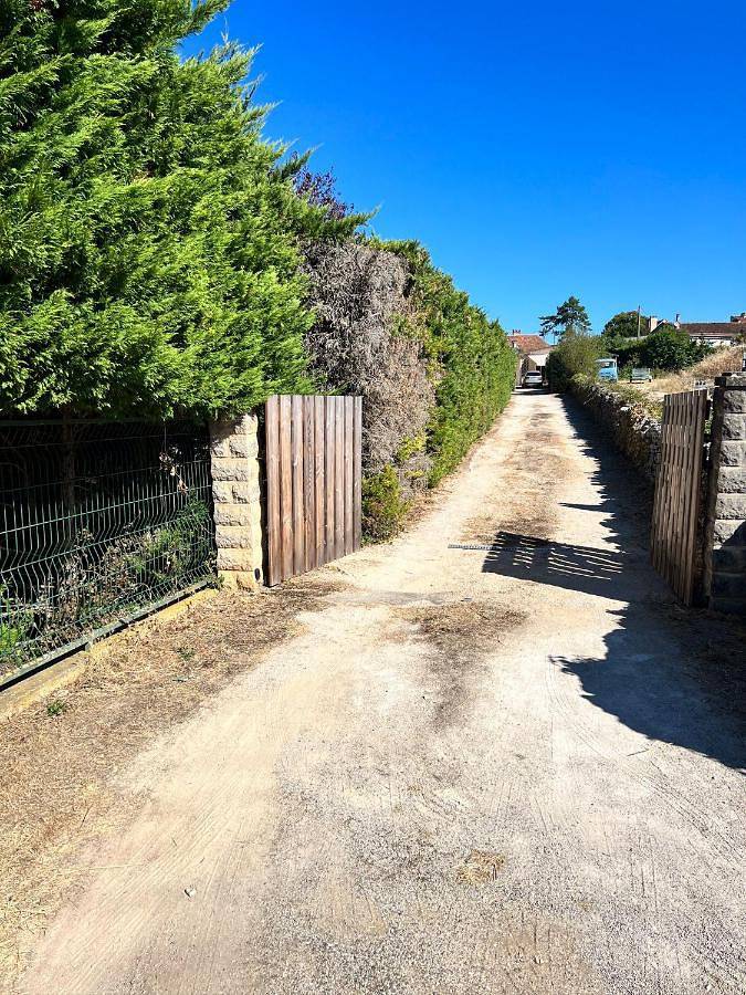 Location de vacances pour 8 personnes, avec jardin et piscine à Concots - 3