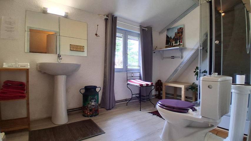Maison d’hôte pour 2 personnes, avec vue ainsi que jardin et terrasse à Les Loges - 4
