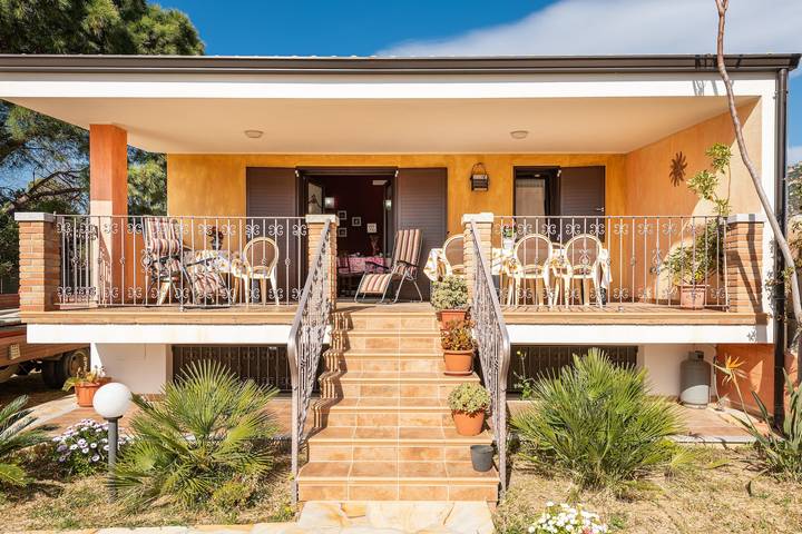 Casa vacanza per 9 persone, con Giardino
