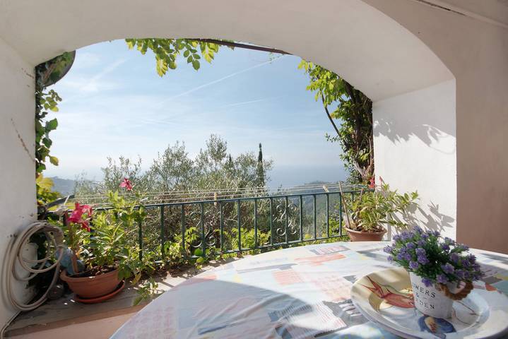 Pet-friendly Casa Vacanze 'San Giorgio' con Vista Mare e Terrazza in San Giorgio (Bonassola), Bonassola