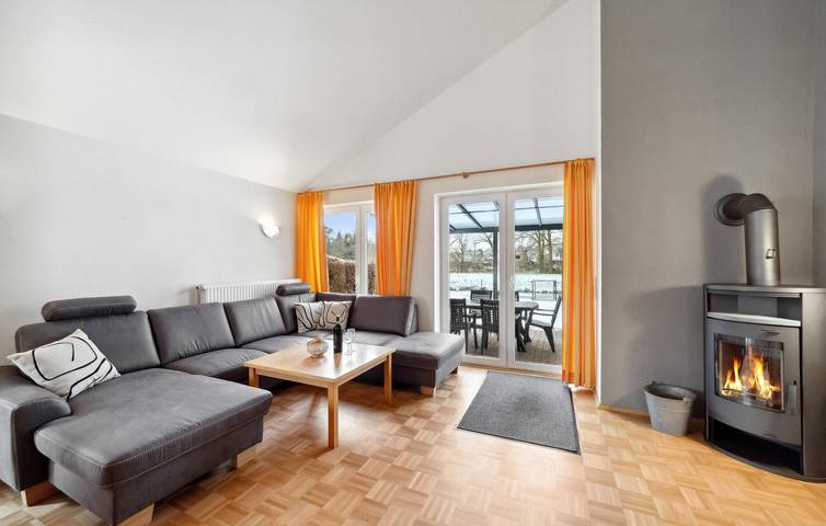 Gemütliches Appartement mit Sauna, Terrasse & Parkplatz, 1,5km zum Stadtzentrum in Schloss Dankern, Haren (Ems)