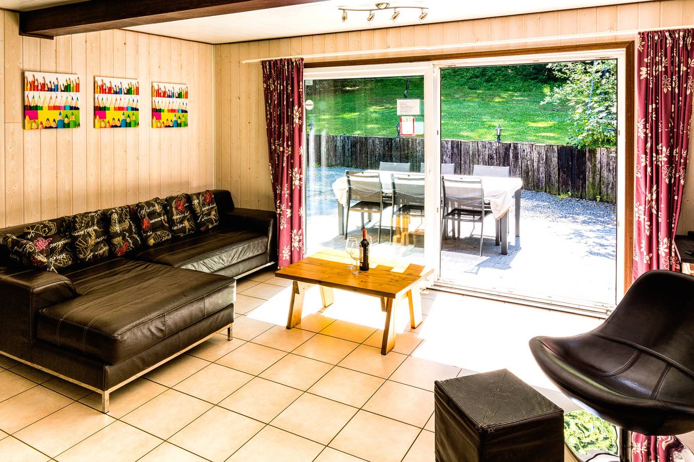 Luxusvilla für 12 Personen mit Sauna und Außenwhirlpool im Garten in Soy, Hotton in Érezée, Luxemburg Provinz