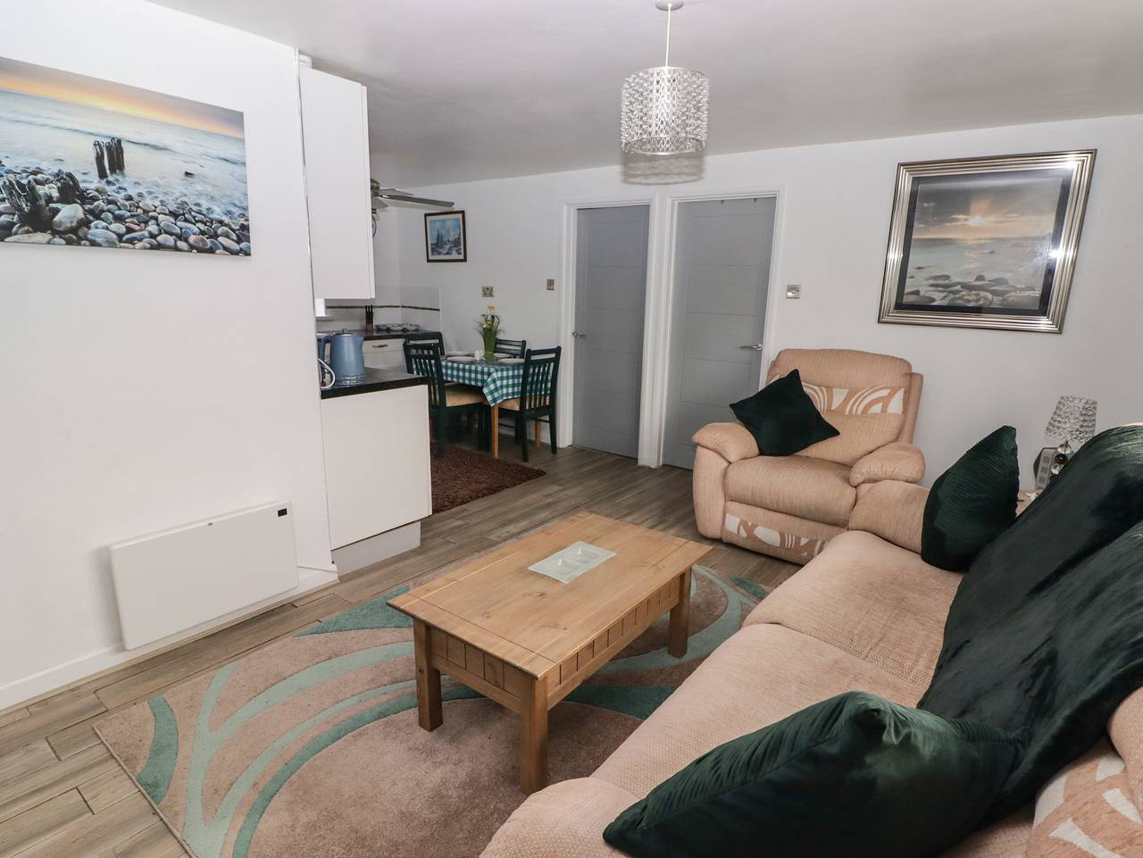 13 Gower Holiday Village in Scurlage, Swansea region
