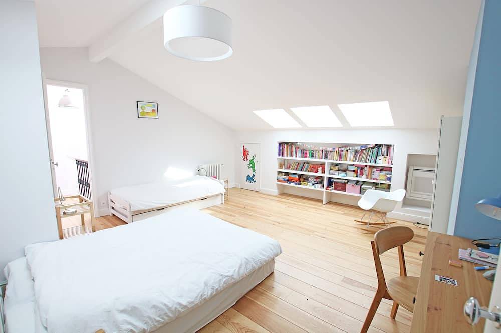 Superbe Maison en Pierre 4 Avec Jardin et Piscine à Bordeaux Centre Gambetta in Bordeaux, Région de Bordeaux