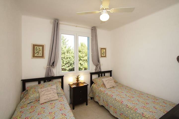 Gîte pour 6 personnes, avec balcon et jardin à Maubec - 3