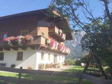 Ferienwohnung für 10 Personen, mit Garten und Balkon in Leogang