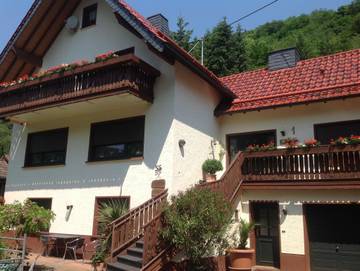 Ferienwohnung für 4 Personen in Ahrbrück, Osteifel, Bild 1