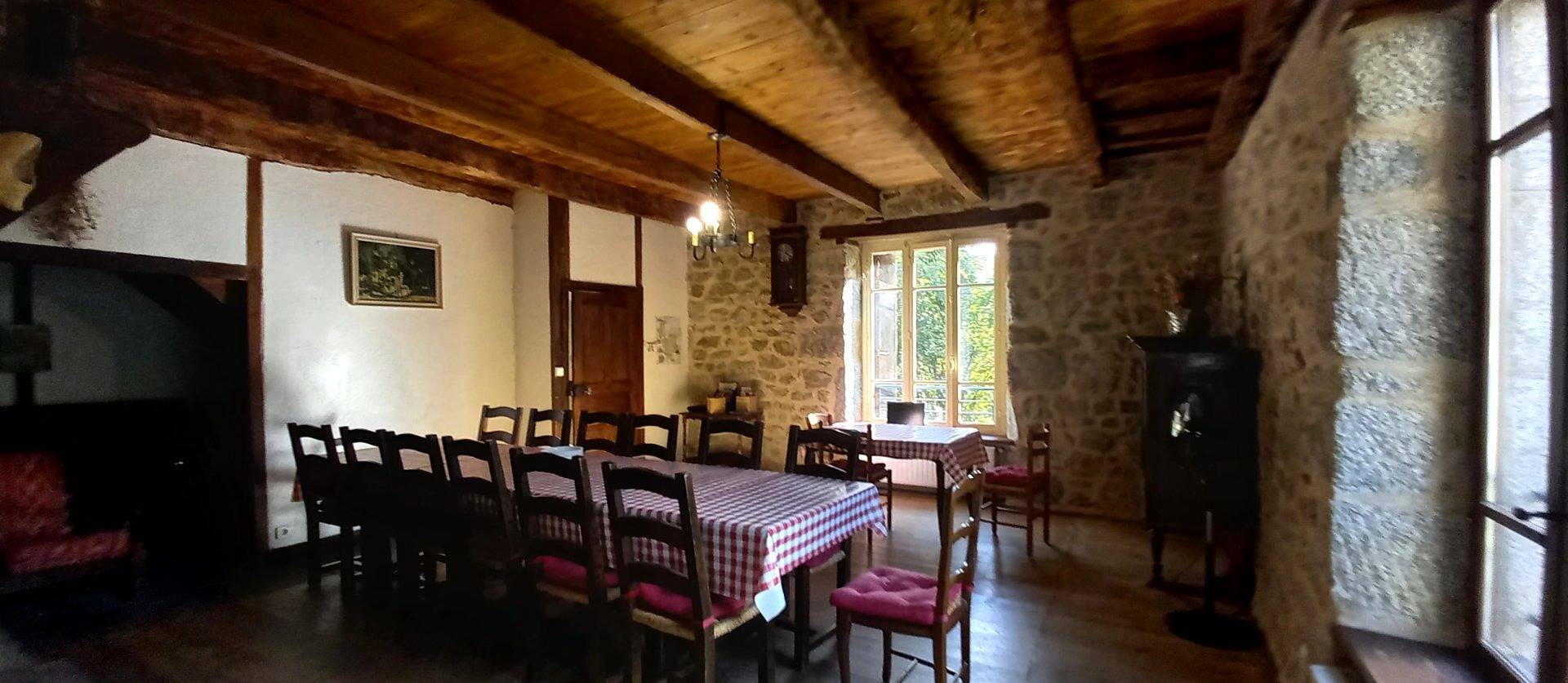Gïte "La Caussonèze" au Pied de l'Aubrac -15pers - Piscine in Florentin-la-Capelle, Parc naturel régional de l'Aubrac