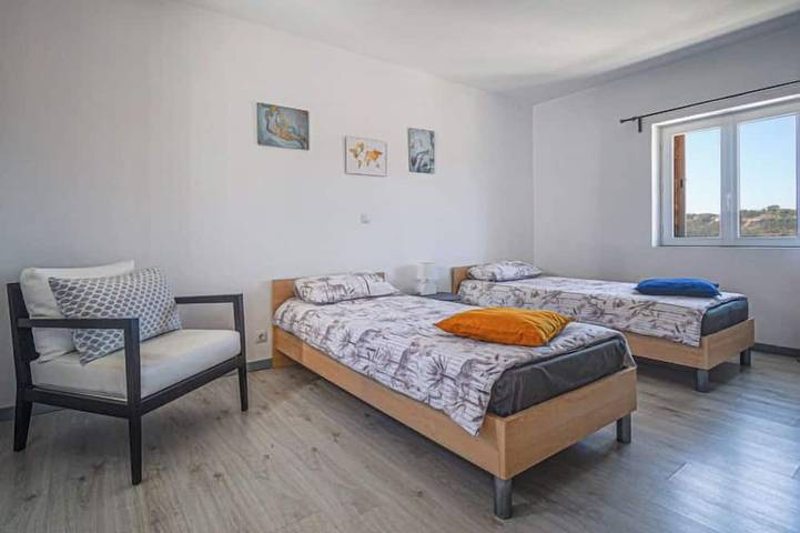 Location de vacances pour 6 personnes, avec jardin et balcon dans Melres - 2