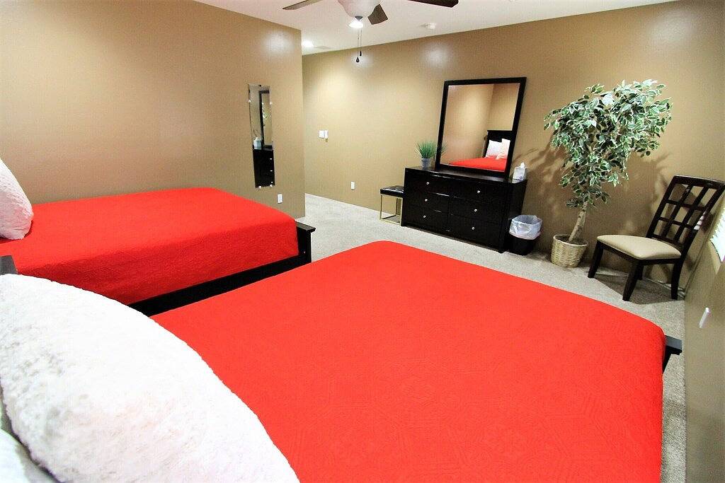 Ruhiges Luxushaus: Pool / Spa, Nahe Einkaufen, Feines Essen, Golf, Schlafen 8 in Gilbert, Maricopa County