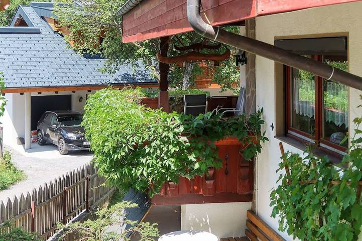 Ferienwohnung für 7 Personen, mit Garten in Tobadill