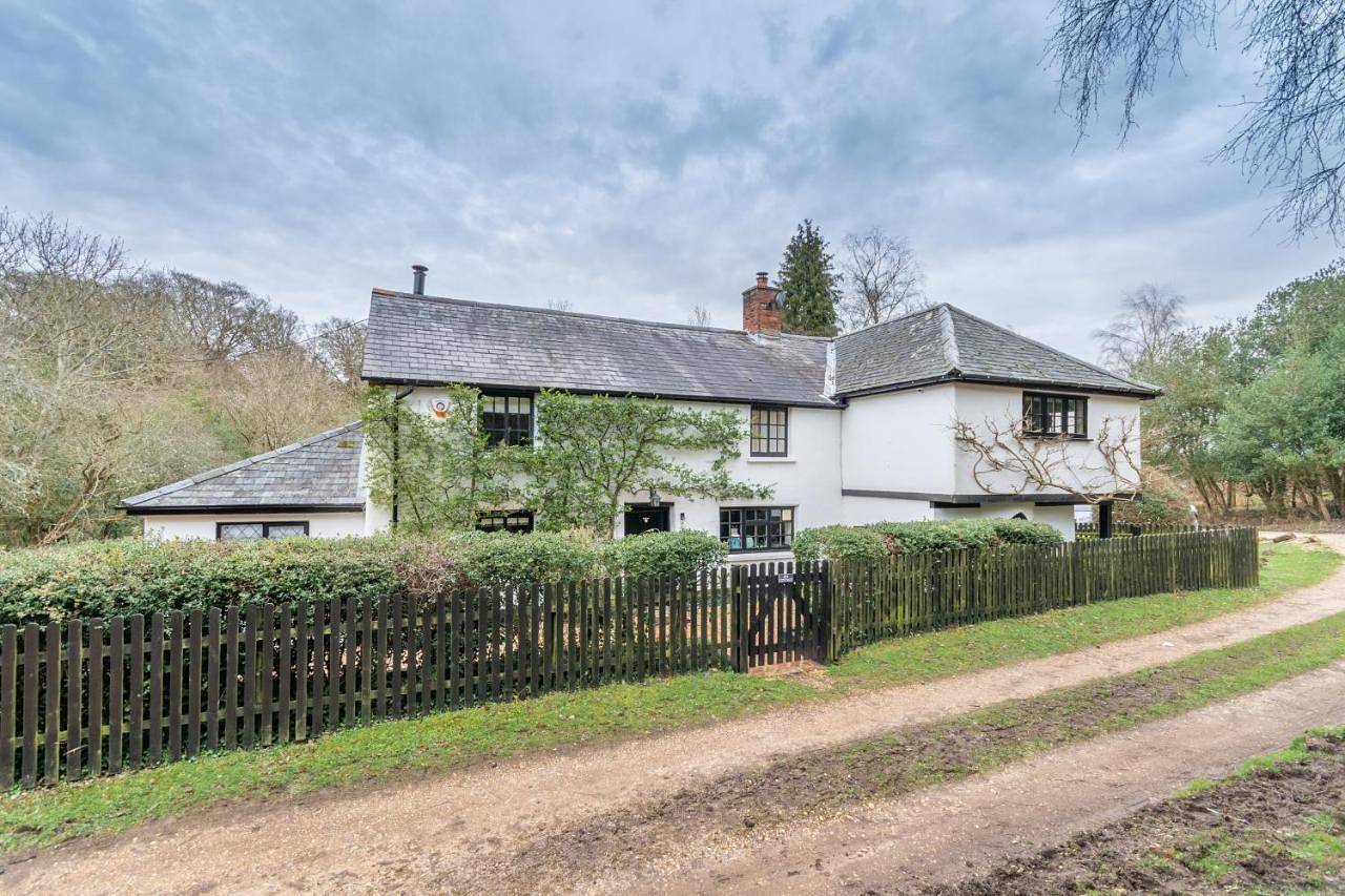 Two-Bedroom House in Burley, Hampshire