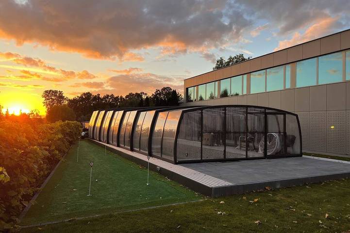 Villa für 30 Personen, mit Whirlpool und Sauna sowie Garten