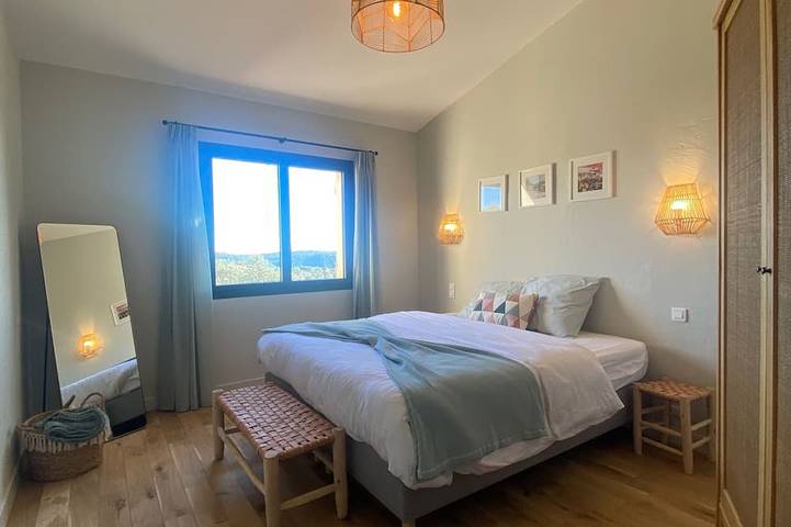 Villa pour 10 personnes, avec jardin et terrasse à Tourrettes-sur-Loup - 4