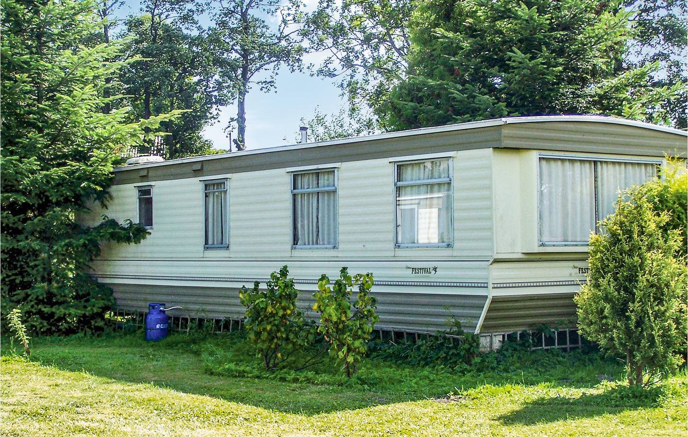 Mobile home for 4 people with terrace in Darłowo, Powiat Sławieński