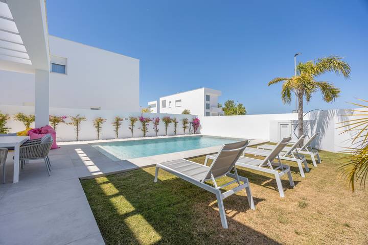 Casa rural para 8 personas, con balcón además de jardín y vistas al lago en Sancti Petri - 2