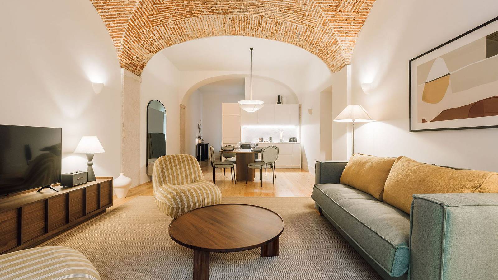 Ganze Wohnung, Ando Living - Flores 25 House - 001 in Encarnação, Lissabon