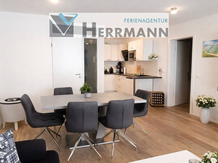 Ferienwohnung für 4 Personen, mit Terrasse und Garten sowie Ausblick in Pfronten