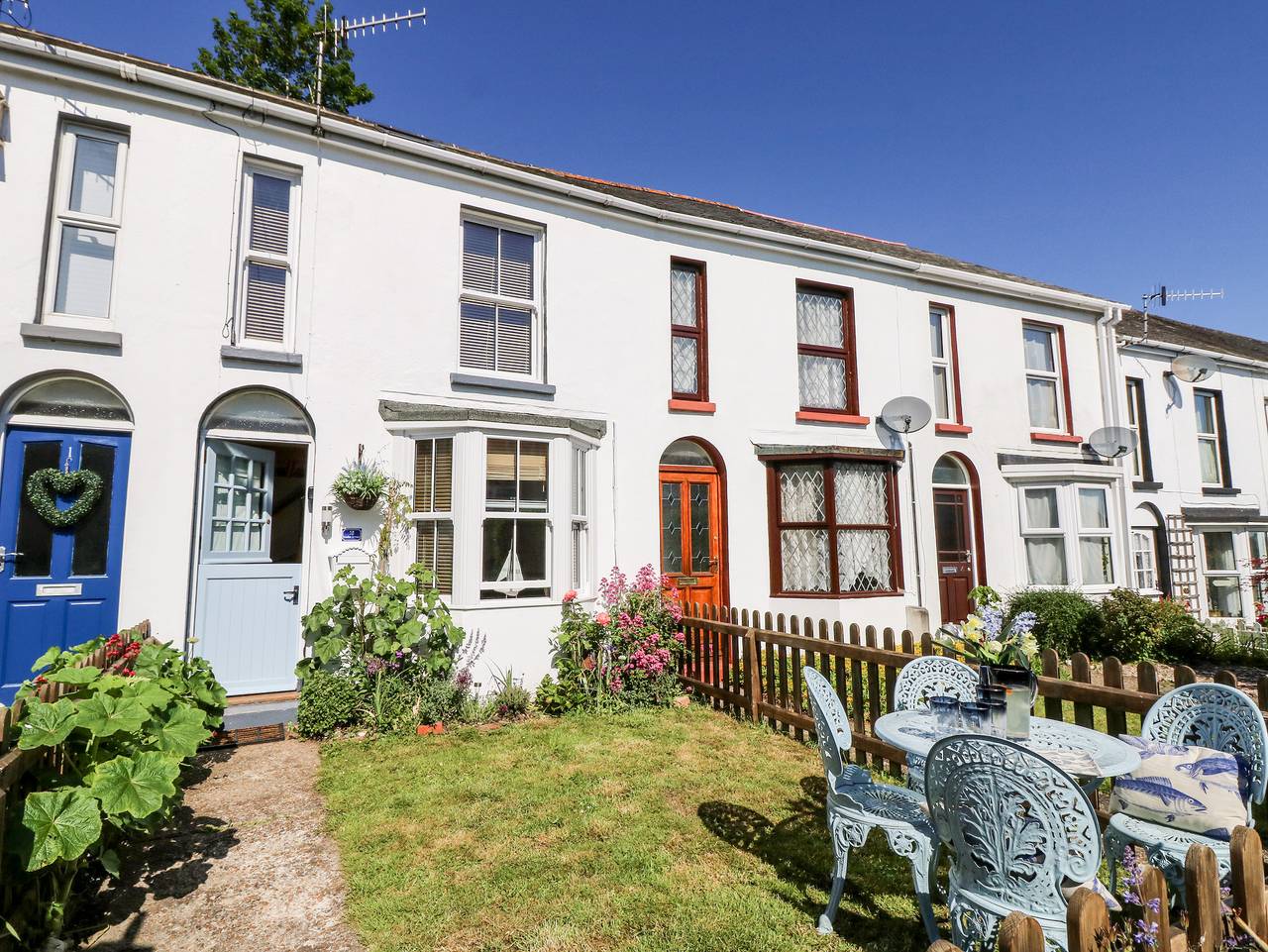 2 Linden Terrace in Isle of Wight