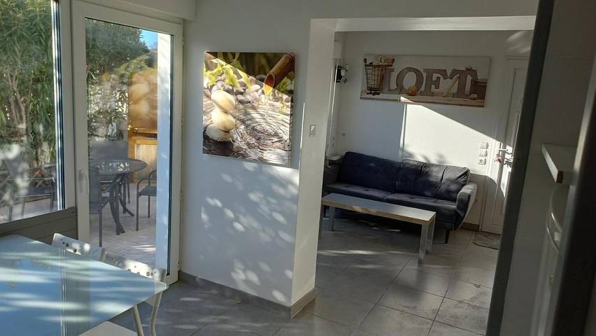 Gîte pour 4 personnes, avec terrasse à Montbazin - 4