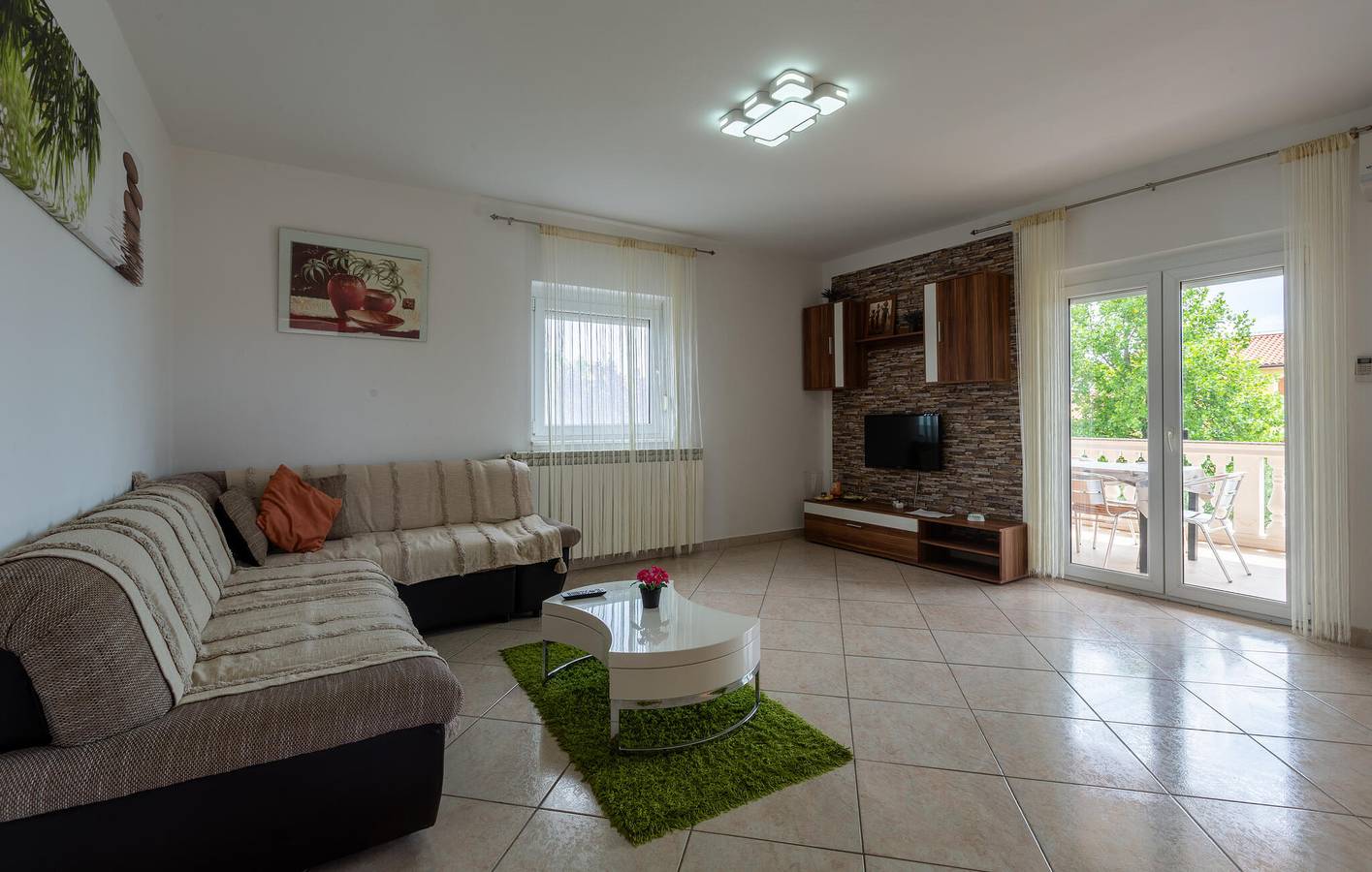 Ganze Ferienwohnung, Ferienwohnung für 8 Personen mit Terrasse in Vodnjan, Südküste Istrien