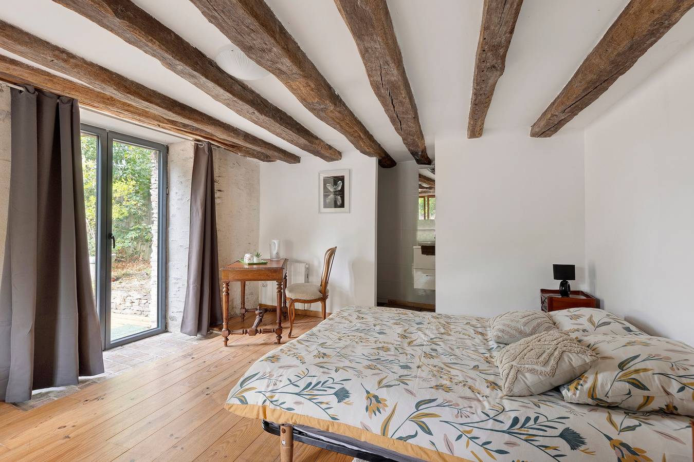 Chambre d’hôtes « Chambre Terrasse » avec terrasse, jardin partagés et Wi-Fi in La Possonnière, Vallée de la Loire