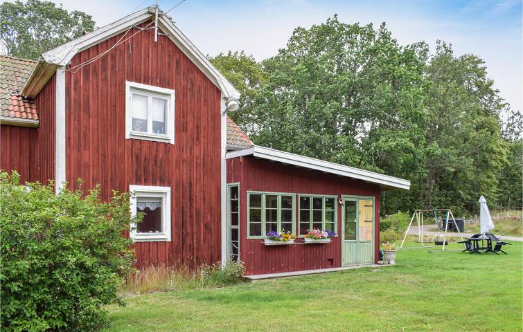 Hus för 4 Personer med terass in Vimmerby