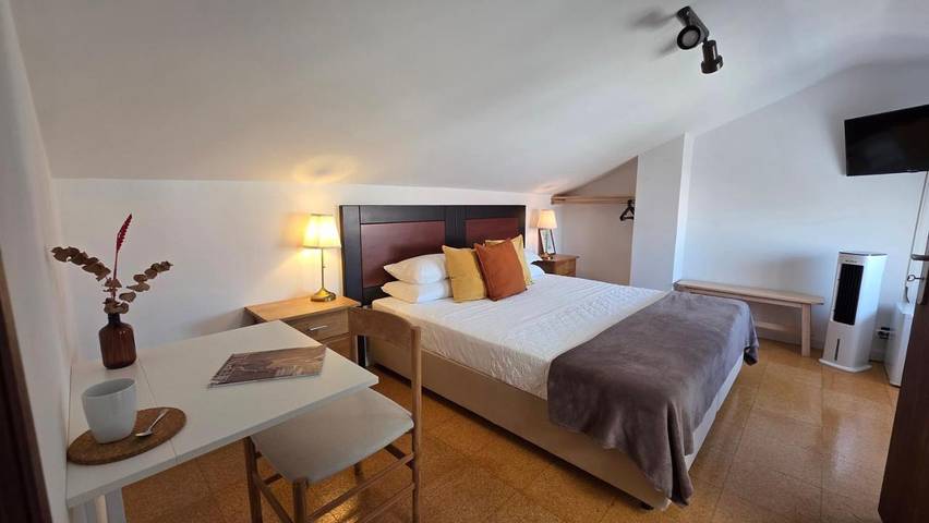 Maison d’hôte pour 2 personnes, avec Terrasse et Vue à Vila Nova de Milfontes - 2