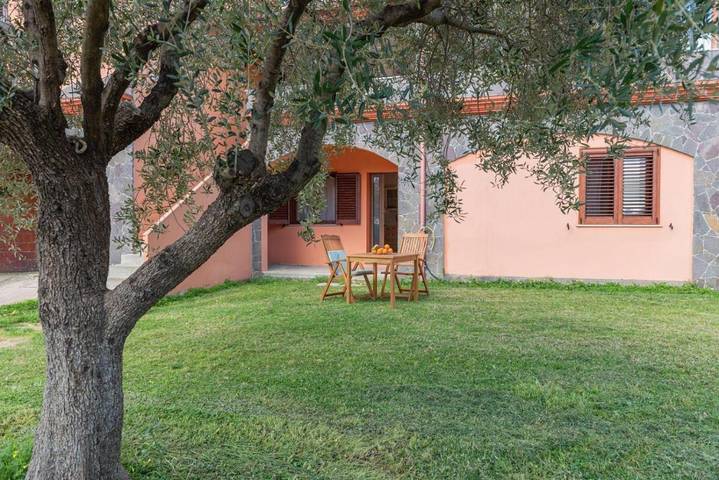 Ferienhaus für 4 Personen, mit Garten