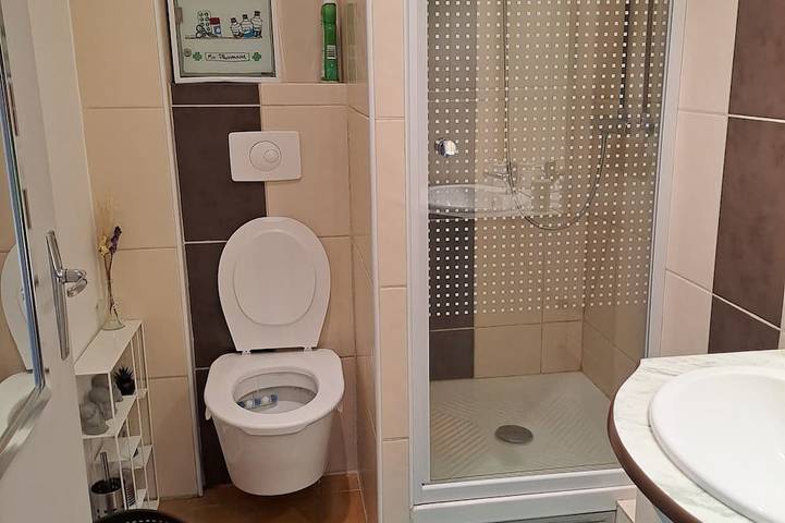 Gîte pour 3 personnes à Arpajon-sur-Cère - 2