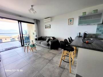 Gîte pour 2 personnes, avec vue et terrasse à Pietrosella