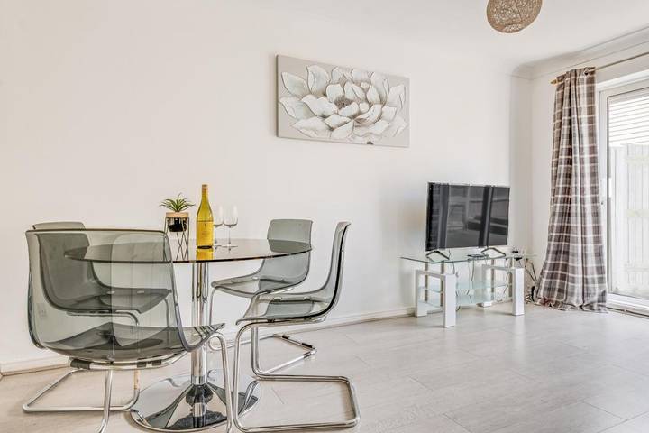 Appartement de vacances pour 7 personnes, avec terrasse et jardin