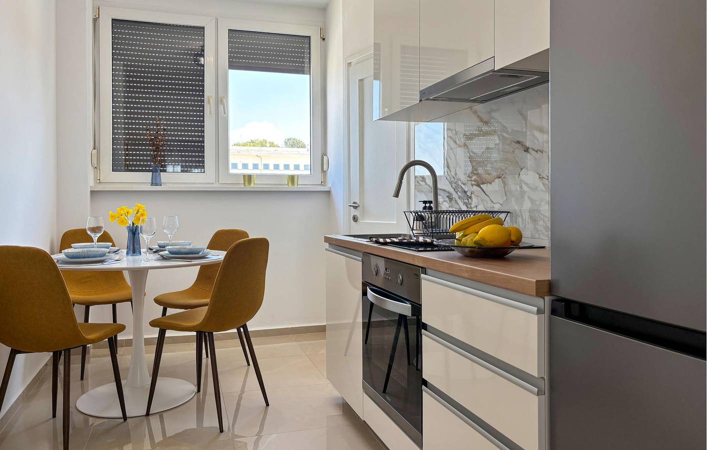 Appartement de vacances entier, Charmant appartement 1 chambre avec Wi-Fi et terrasse, à 600 m de la plage in Umag, Région d'Umag