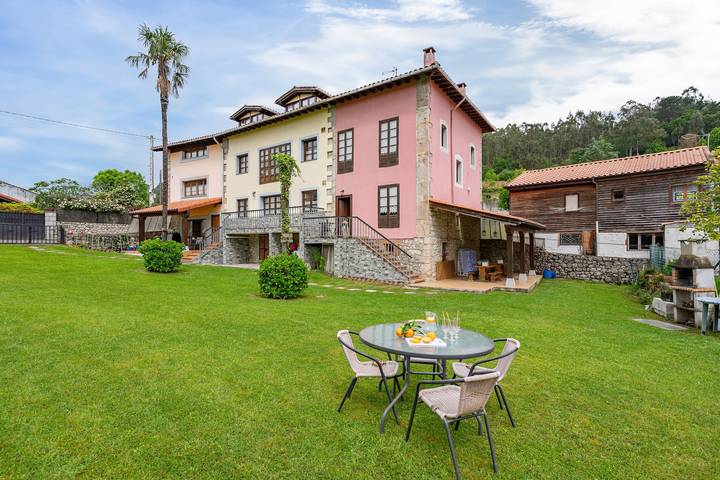 Villa for 4 people, with garden - 1