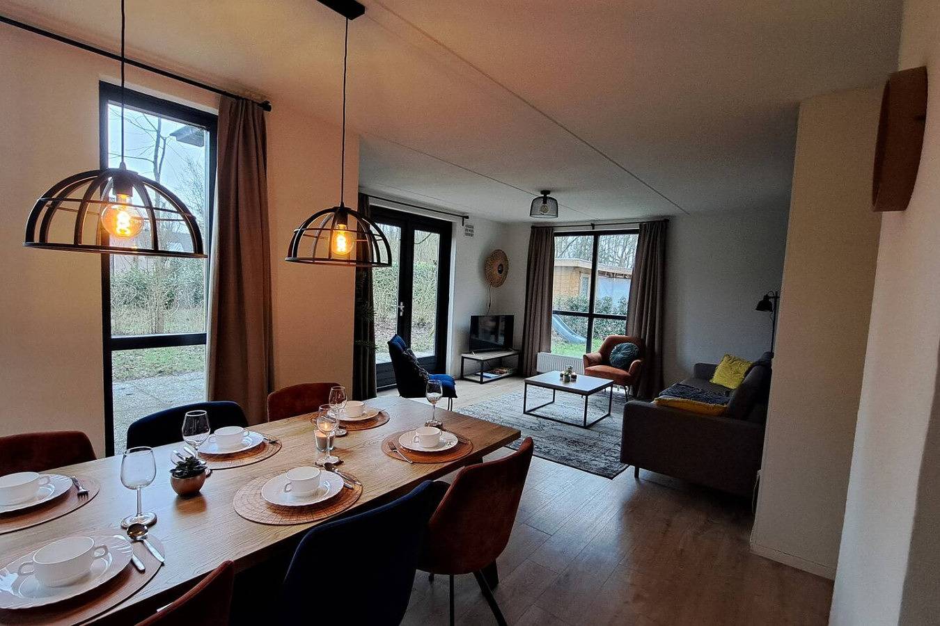 Vakantiepark 't Broeckhuys — 6 - personnes Bungalow 103 Vip Forêt in Betuwe