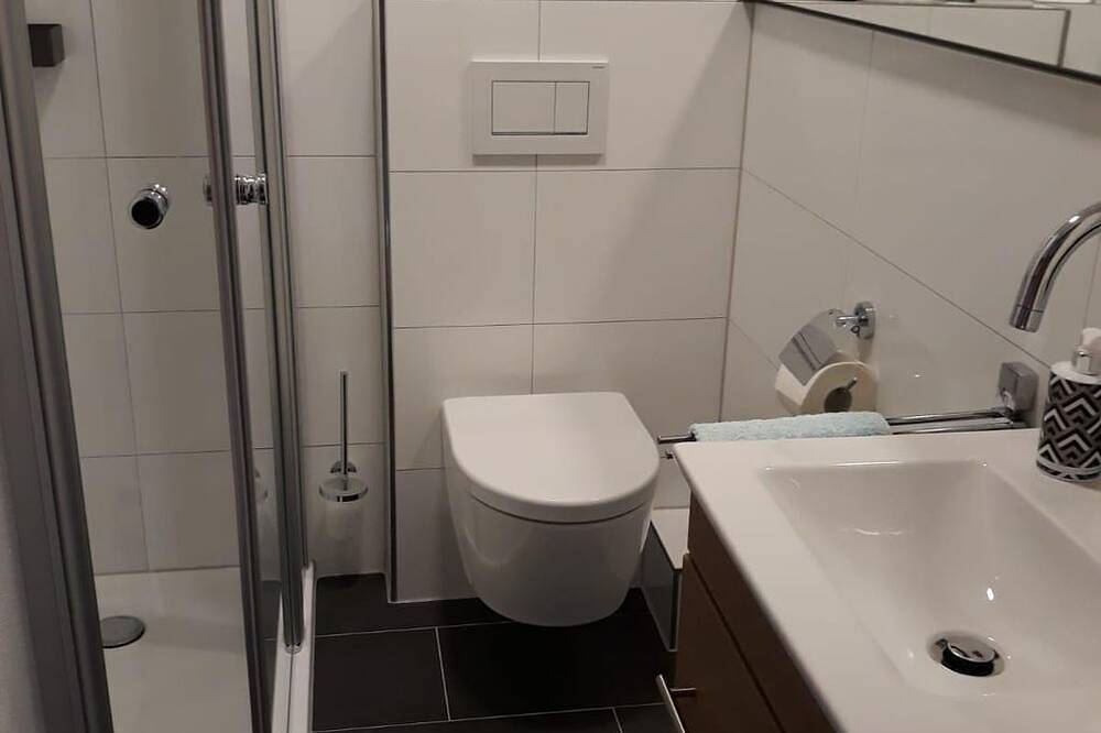 Ganze Wohnung, Ferienwohnung Saarblick - Ferienwohnung in Ockfen, Landkreis Trier-Saarburg