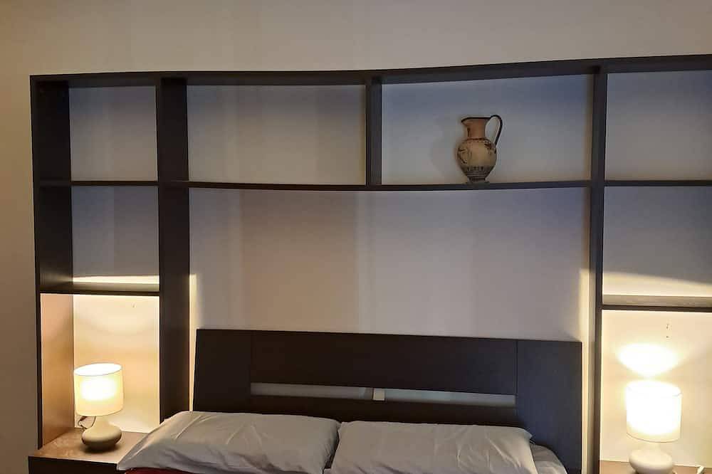 Appartamento intero, L'edera, graziosa maison a Tuscania, perfetta per due persone in Tuscania, Provincia di Viterbo