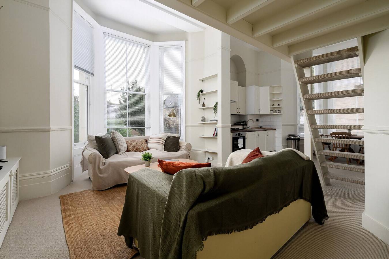 Całe studio, Guestready - Cosy Loft Apartment in Chiswick in Chiswick, Londyn