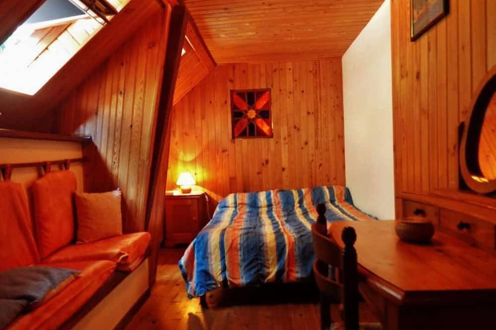 Un gran granja típica Pirineos amueblado con todas las comodidades modernas in Cadeilhan-Trachère, Parque nacional de los Pirineos