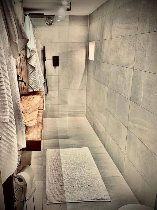 Ganze Wohnung, Chalet Mulet - Luxury & Cosy 3 rooms apartment in 300 years old Chalet in Leukerbad, Leukerbad & Umgebung