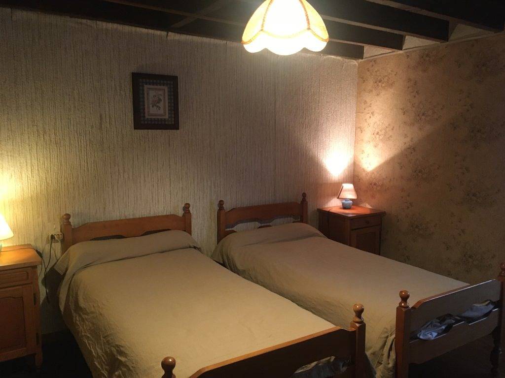 Chambre dans Un Gite - Chambre in Tourtouse, Parc naturel régional des Pyrénées ariégeoises