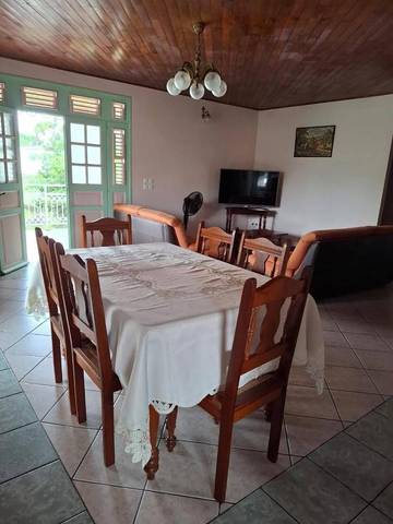 Gîte pour 2 personnes, avec jardin, animaux acceptés dans Saint-Joseph (Martinique)