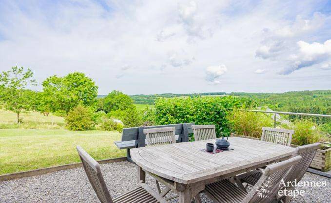 Location de vacances pour 6 personnes, avec vue et jardin dans Bellevaux-Ligneuville - 2