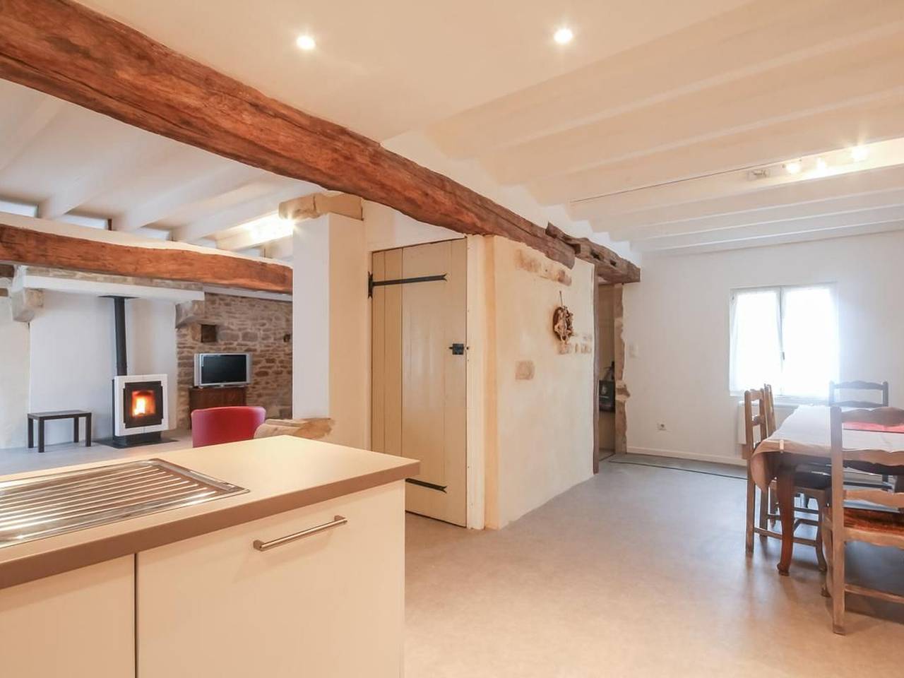 Gîte rénové au cœur de Chorey-lès-Beaune, proche Beaune in Chorey-les-Beaune, Région de Beaune