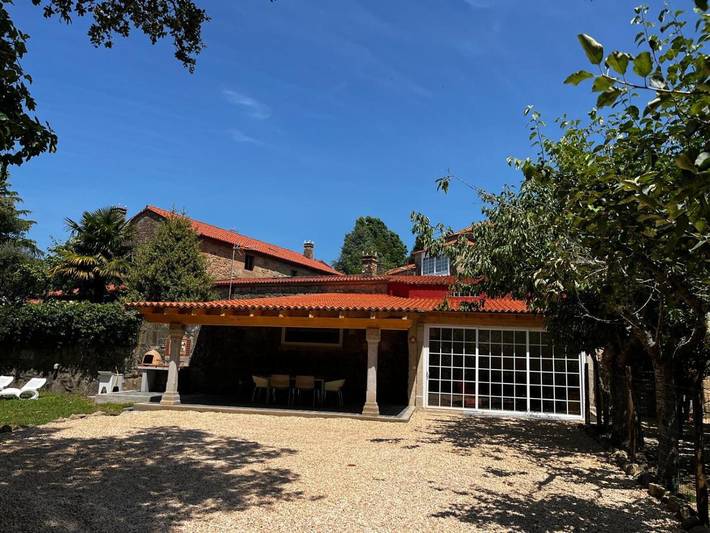 Maison de vacances pour 8 personnes, avec Terrasse et Jardin ainsi que Piscine et Vue