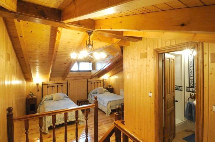 Casa rural para 8 personas, con jardín en Parque Natural de Las Ubiñas-La Mesa - 2