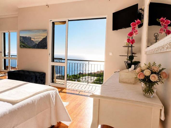 Maison d’hôte pour 2 personnes, avec jardin ainsi que piscine et vue sur l' Île de Madère - 4