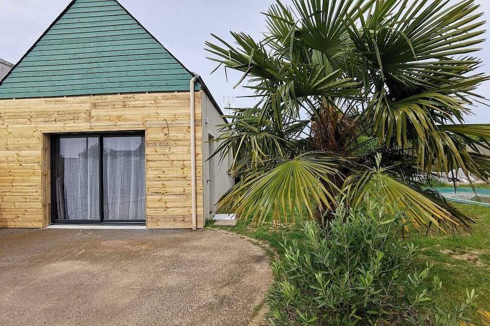 Maison Avec Piscine à 10 min des Plages in Lannilis, Región de Brest
