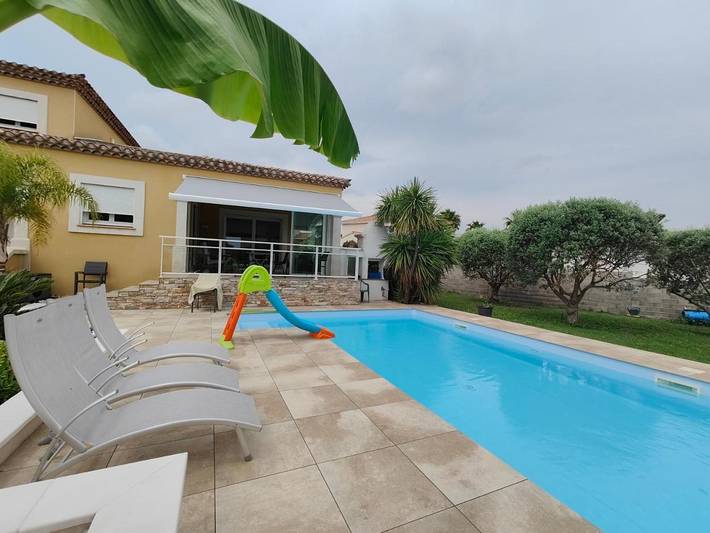 Gîte pour 2 personnes, avec piscine et jardin à Poussan - 2